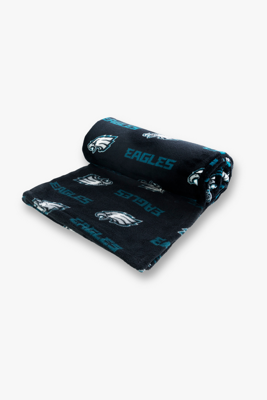 NFL Philadelphia Eagles Coral Fleece Softie Travel Throw Blanket with Team Logos