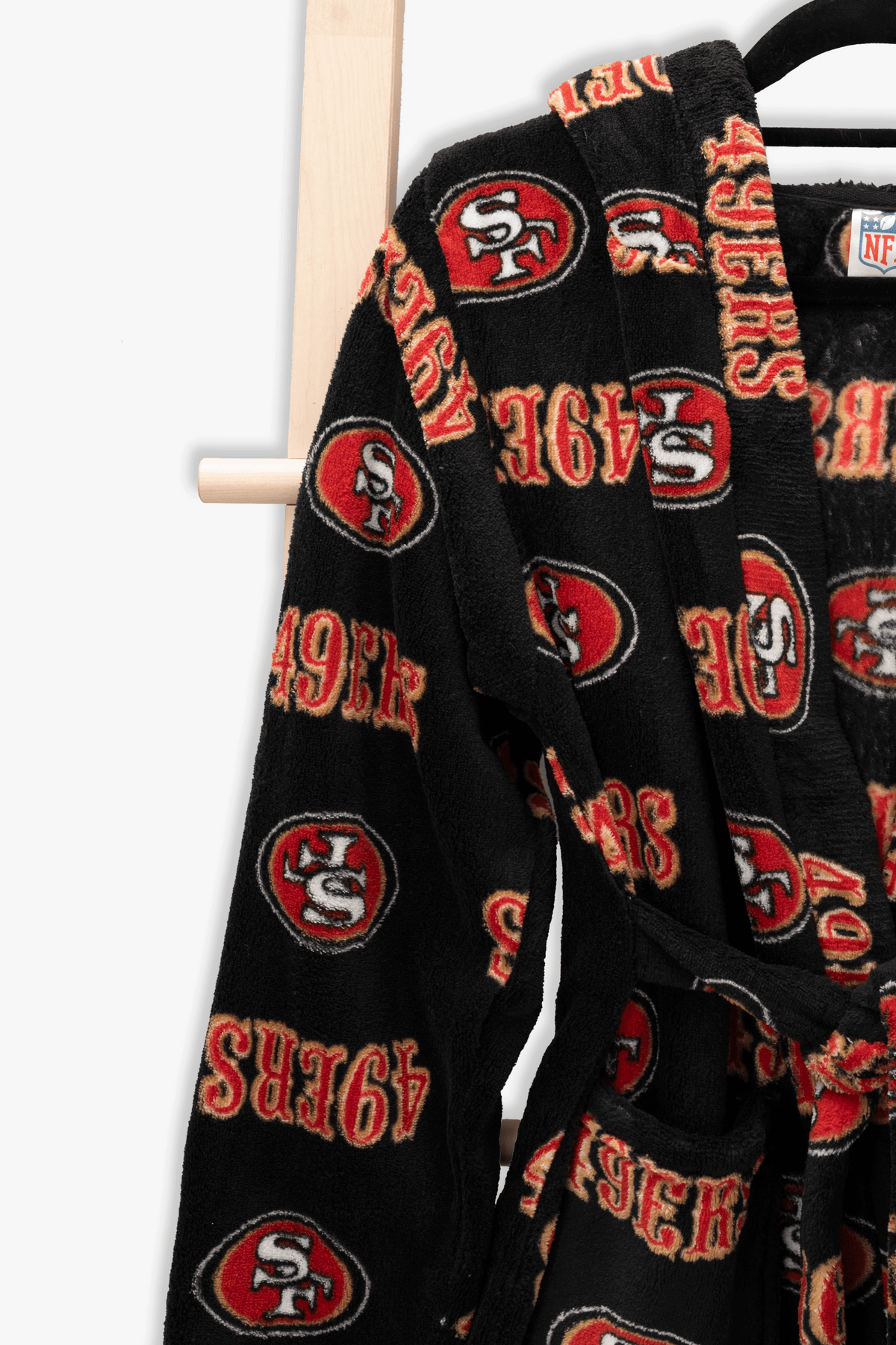San Francisco 49ers Youth Fleece Robe, Hooded NFL Kids Bathrobe with Tie Belt and Pockets, Children's Sizes