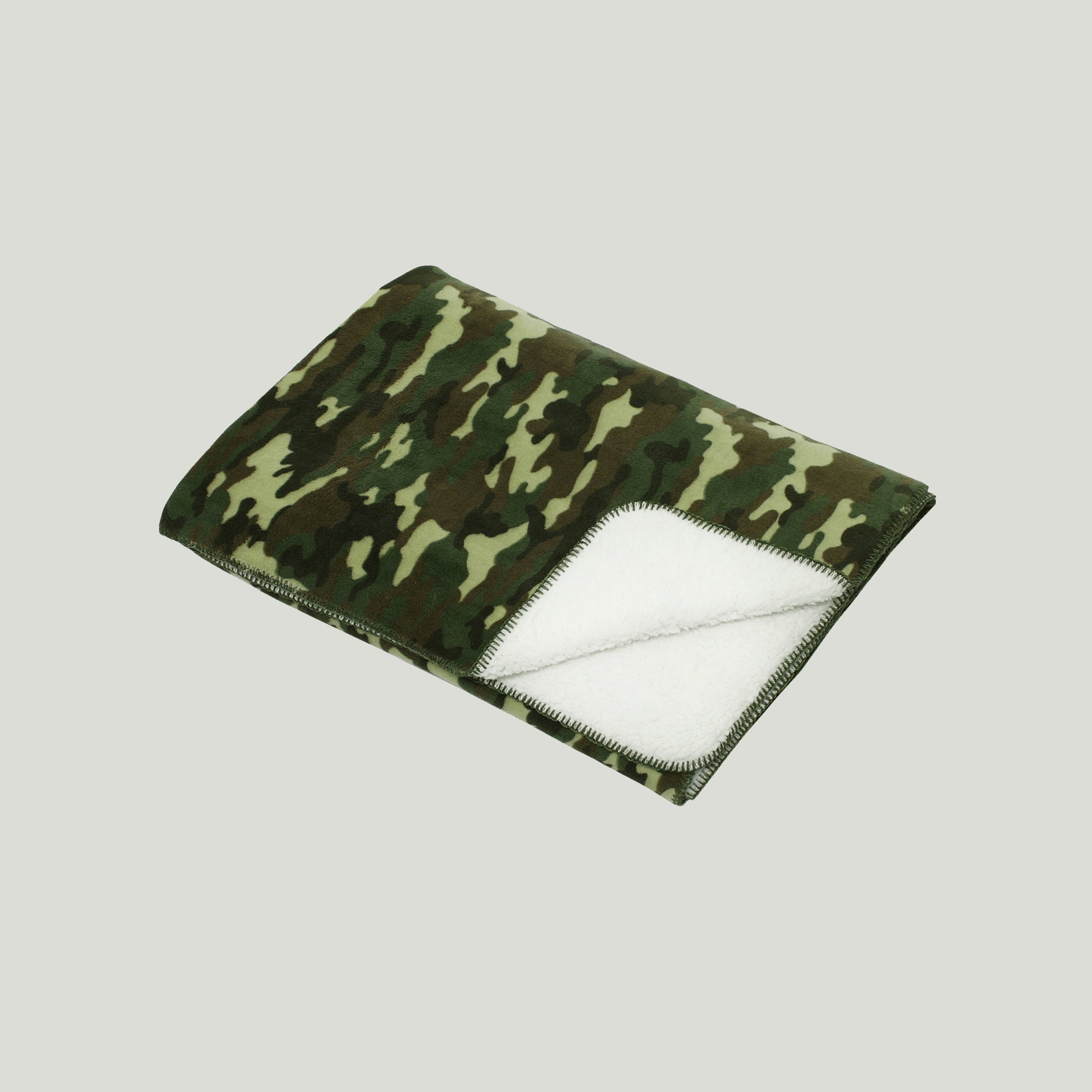 Great Northern Camouflage Faux Shearling Throw - 120x210 cm